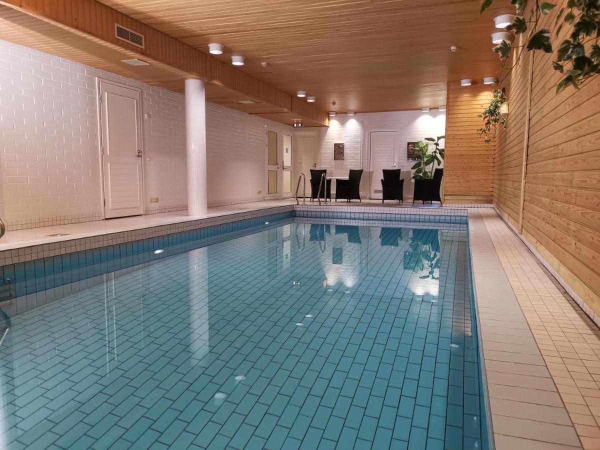 Hotel Cikada Mariehamn Buitenkant foto
